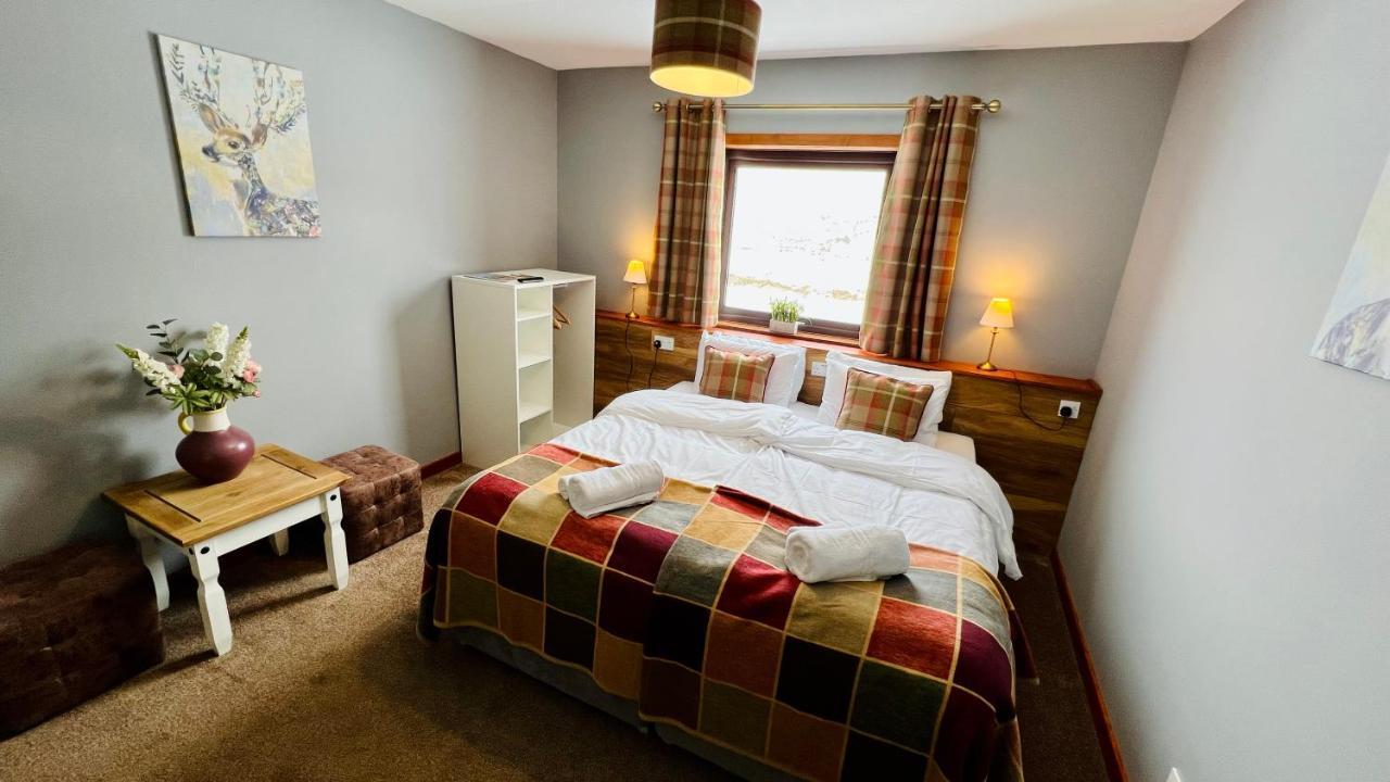 Aultguish Inn Garve Exteriér fotografie